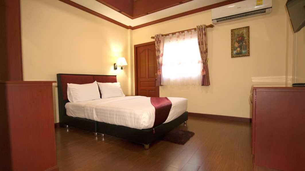 Bluebird Inn Pattaya Exteriér fotografie